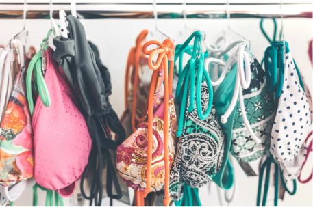 https://rozetka.com.ua/ua/swimwear/c2641167/